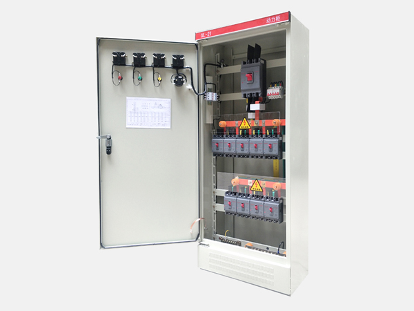 多回路动力柜